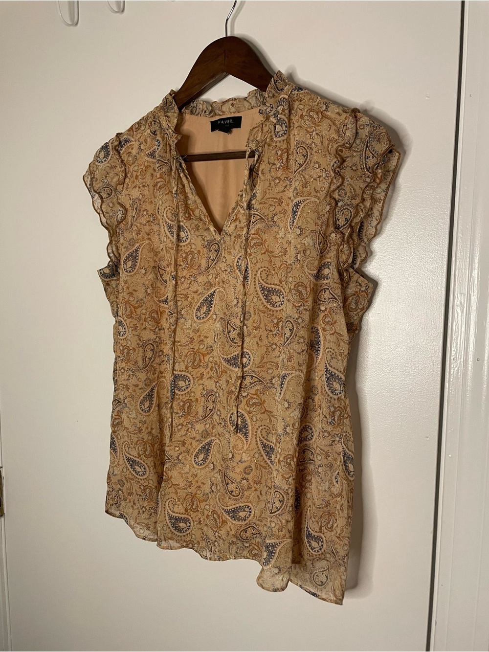 Haver London Light Tan Paisley Ruffle-Sleeve V-Neck Blouse/Tank